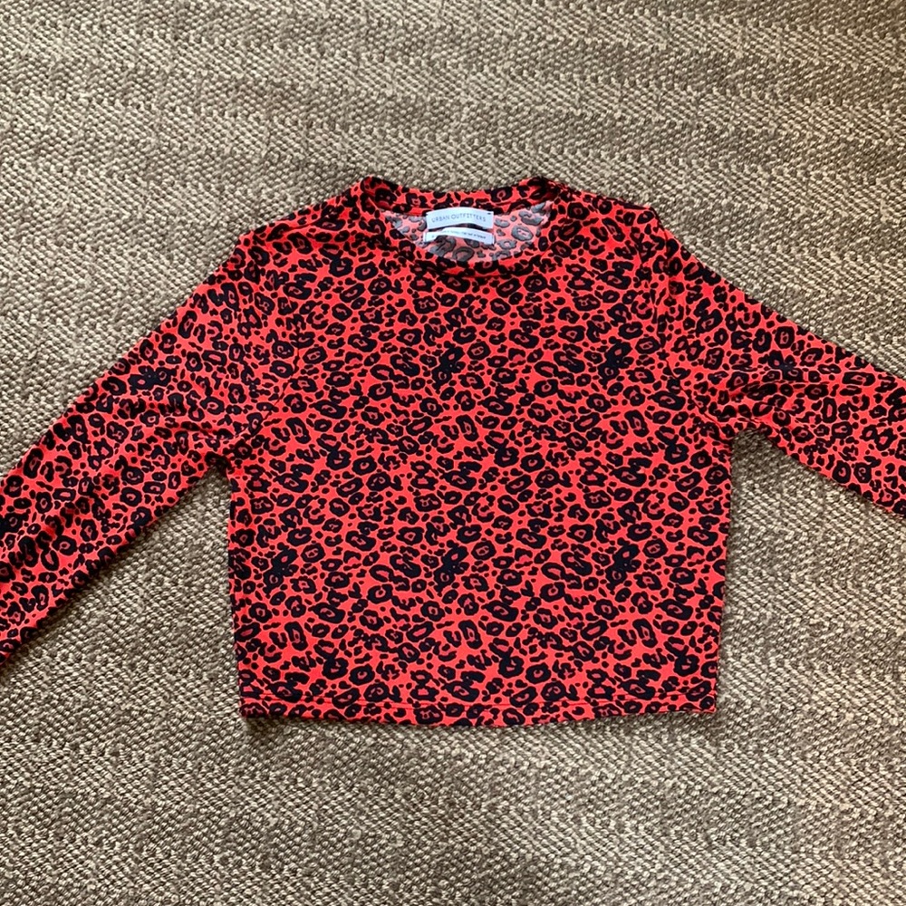 Red cheetah crop top!